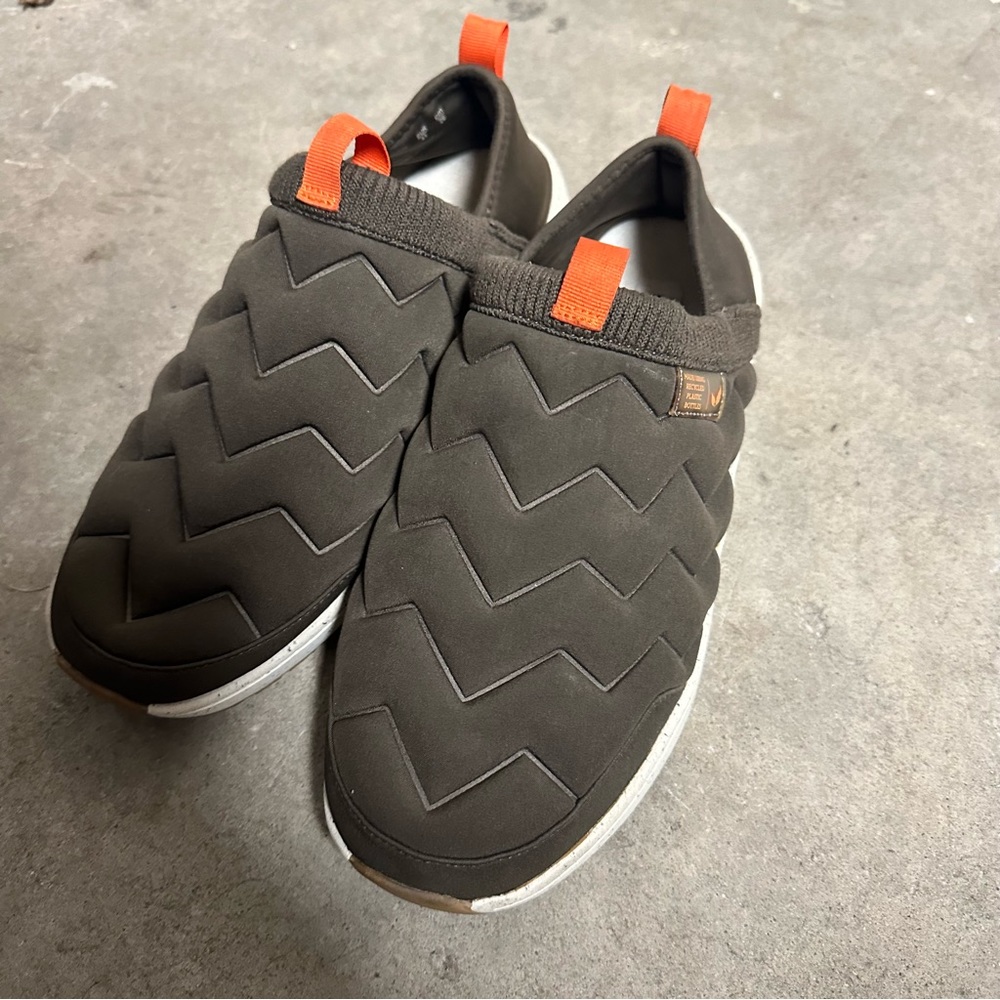 DR SCHOLL’s green slip on out and about sneaker men’s 8 - Picture 3 of 9